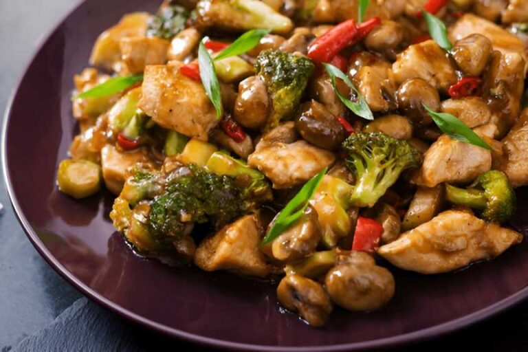 Chicken and Broccoli Stir Fry